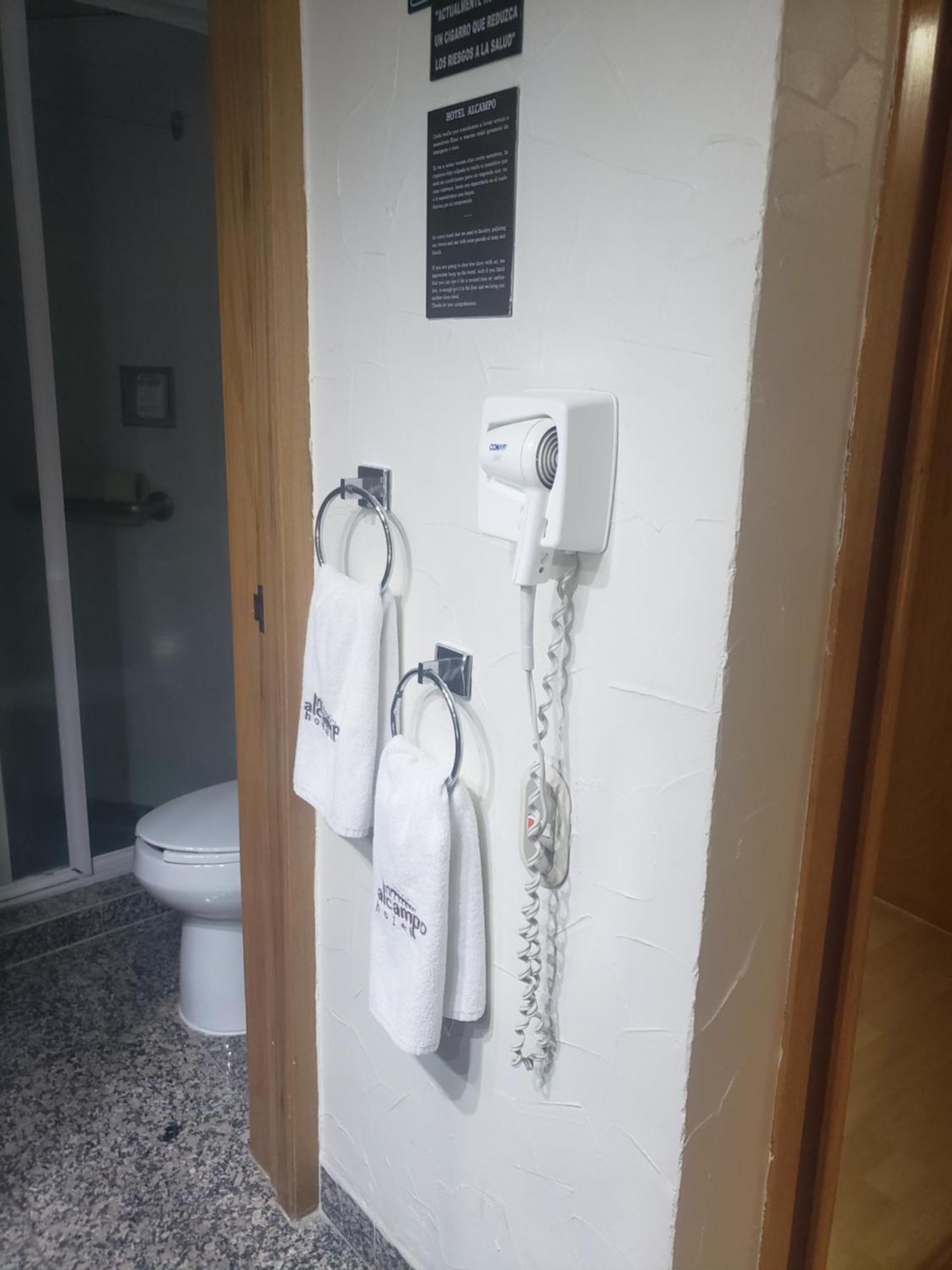 Hotel Alcampo Miranda Cameră foto